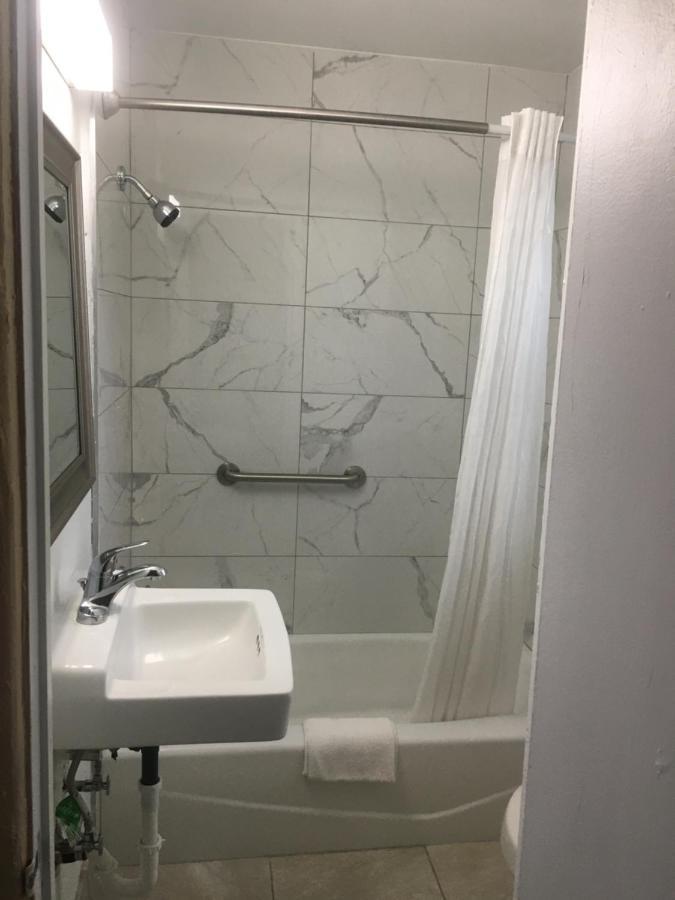 A1A Travel Inn Ormond Beach Exteriör bild